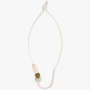 Nude & off white necklace by Maslo Jewelery