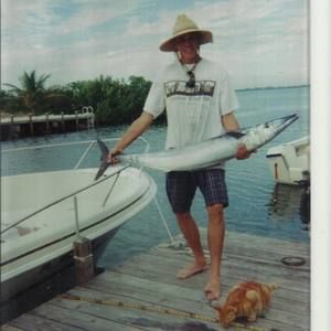 Meet your Posher, Cliff