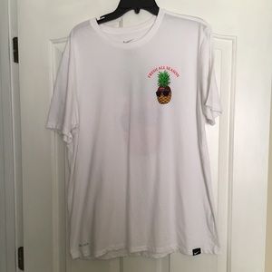 XL Nike t shirt