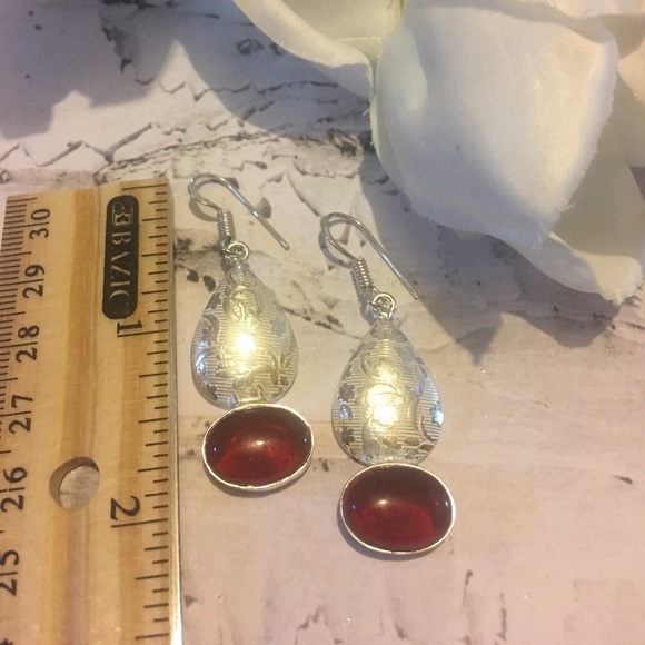 ⚜️Red Quartz Earrings⚜️ - Picture 6 of 8