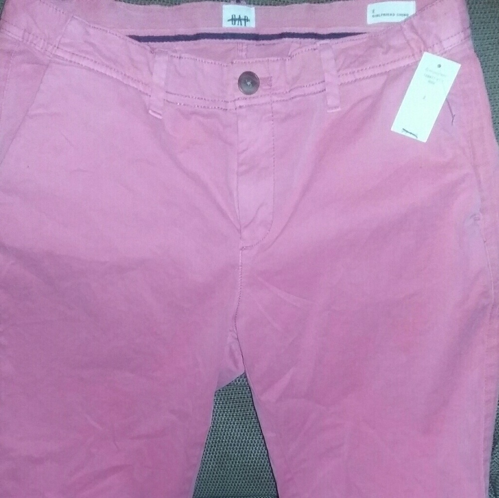 GAP NWT girlfriend chinos