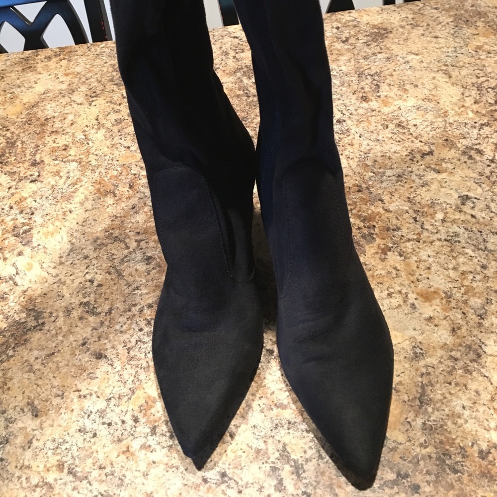 Boots, Suede, Nine & CO