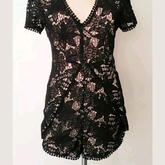 Love Tree Embroidered Black Lace Onesie Romper - Picture 3 of 4