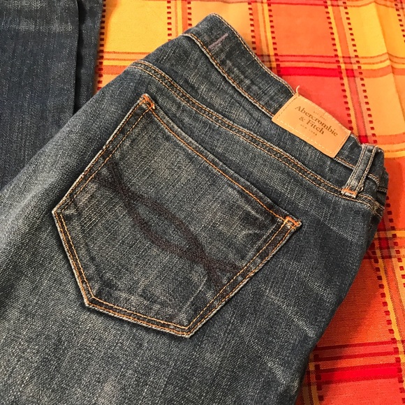 Abercrombie and Fitch jeans - Picture 2 of 4