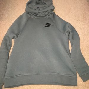 Nike sweatshirt (so soft)