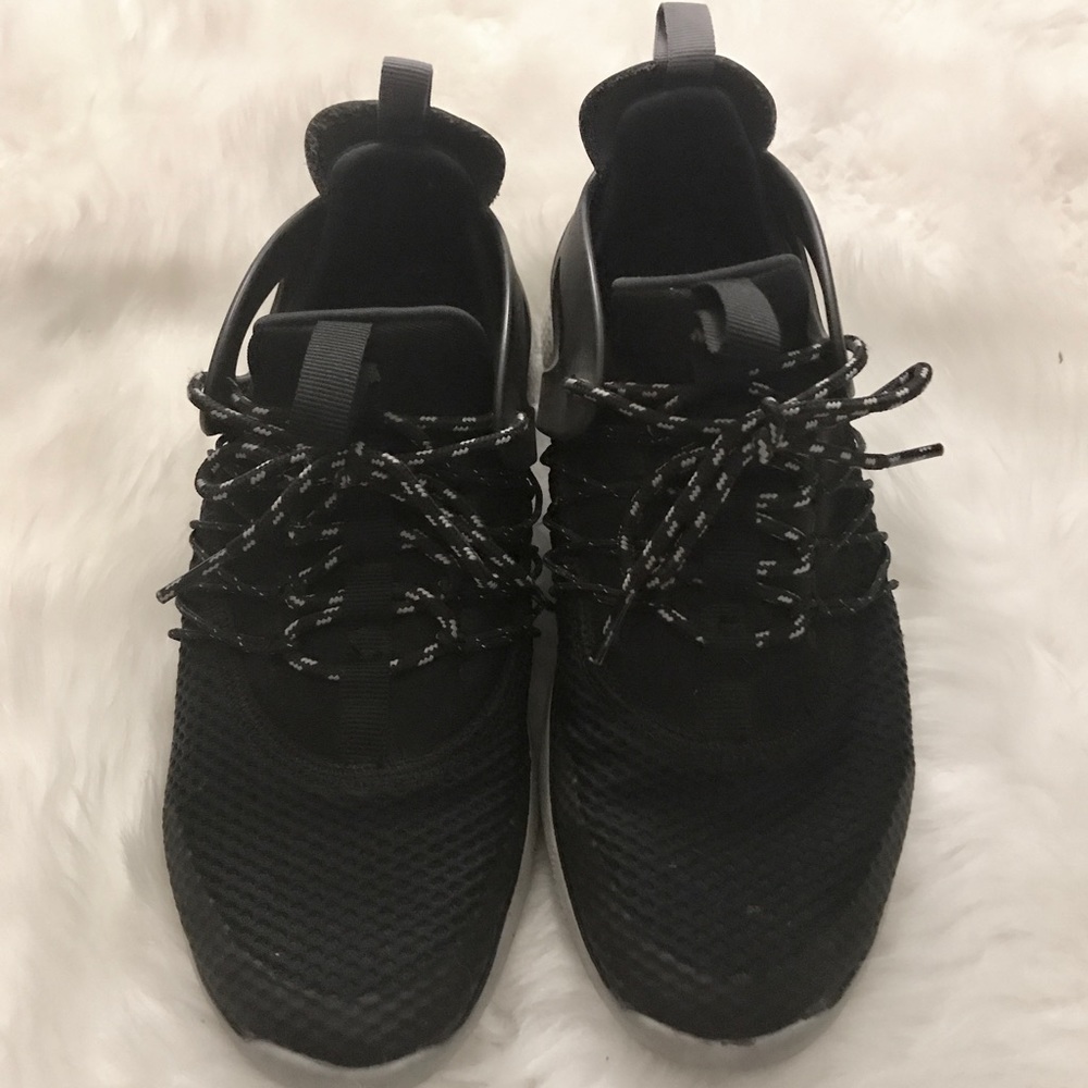 Nike Black Free Viritous Running Shoes