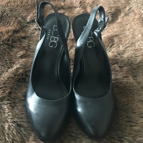 DONATING! BUY NOW! BCBG Leather Slingbacks - Picture 2 of 4