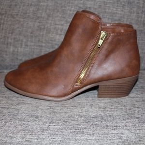 NWT Ankle Boots