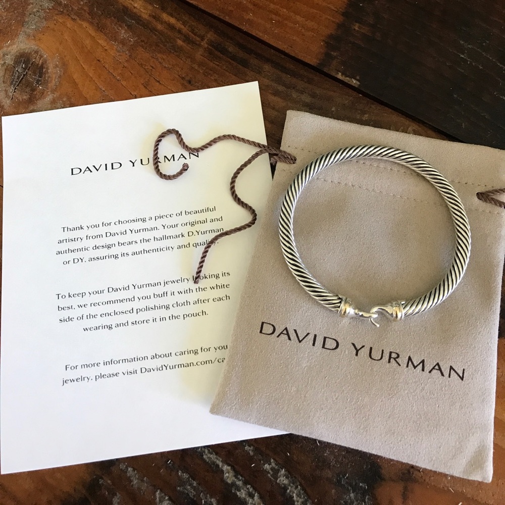 DY 18k Gold 5mm Buckle Bangle