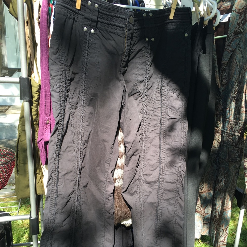 Stylish Mexx pant from London UK, size 6