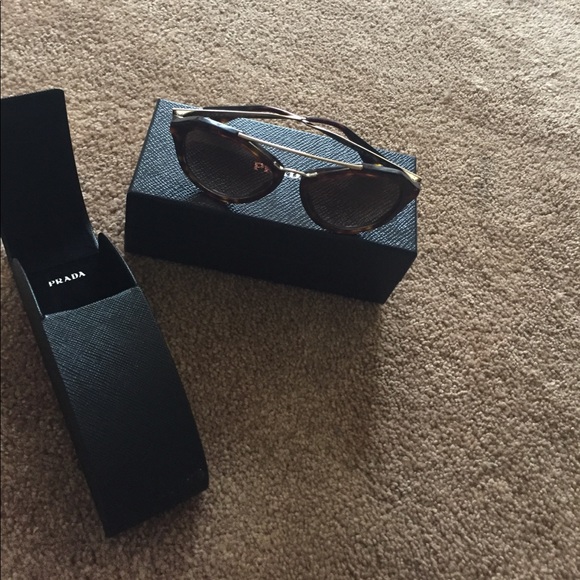 Prada PR 12QS, Trt Brn, Brn, Grd