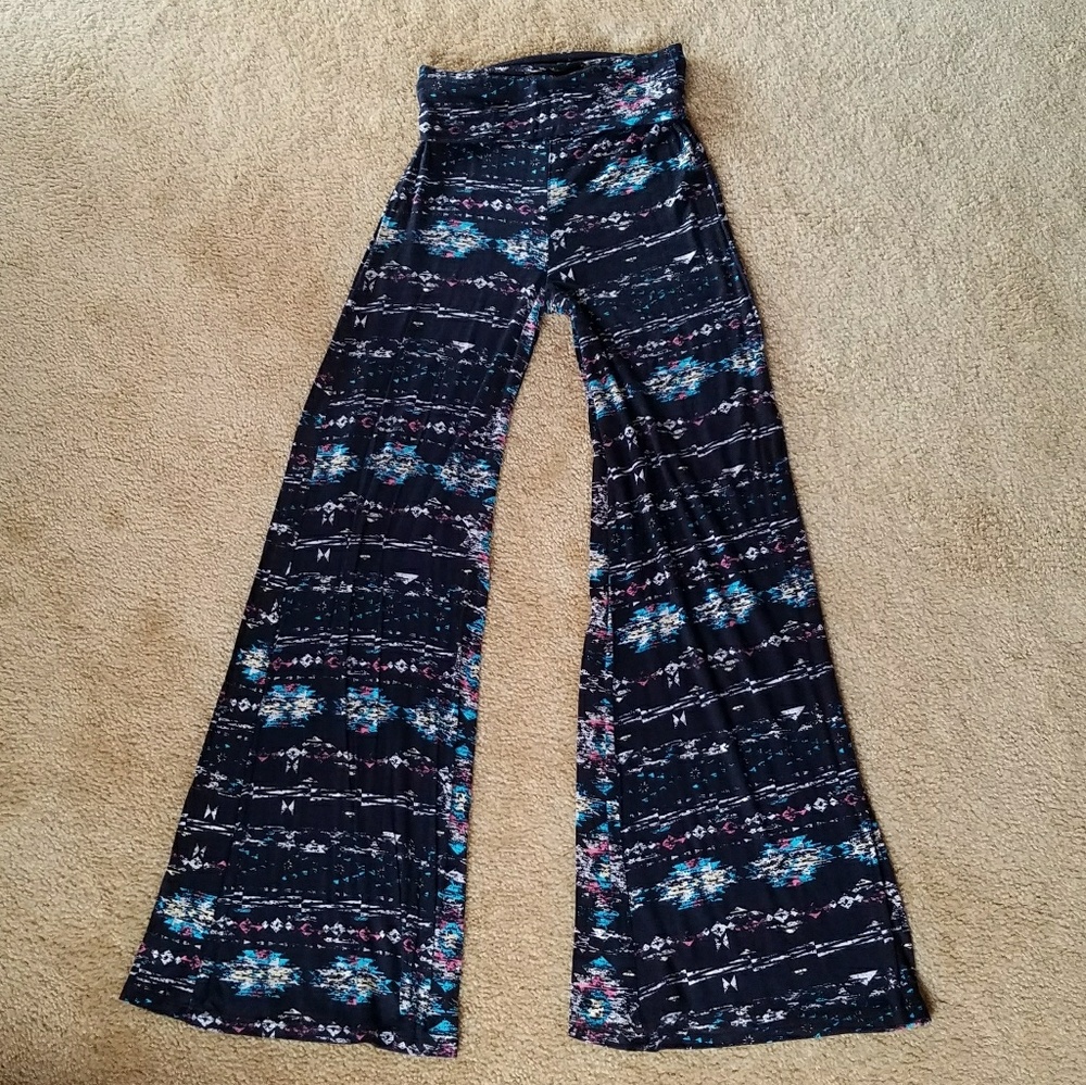NWT Southwest print BKE pants sz M