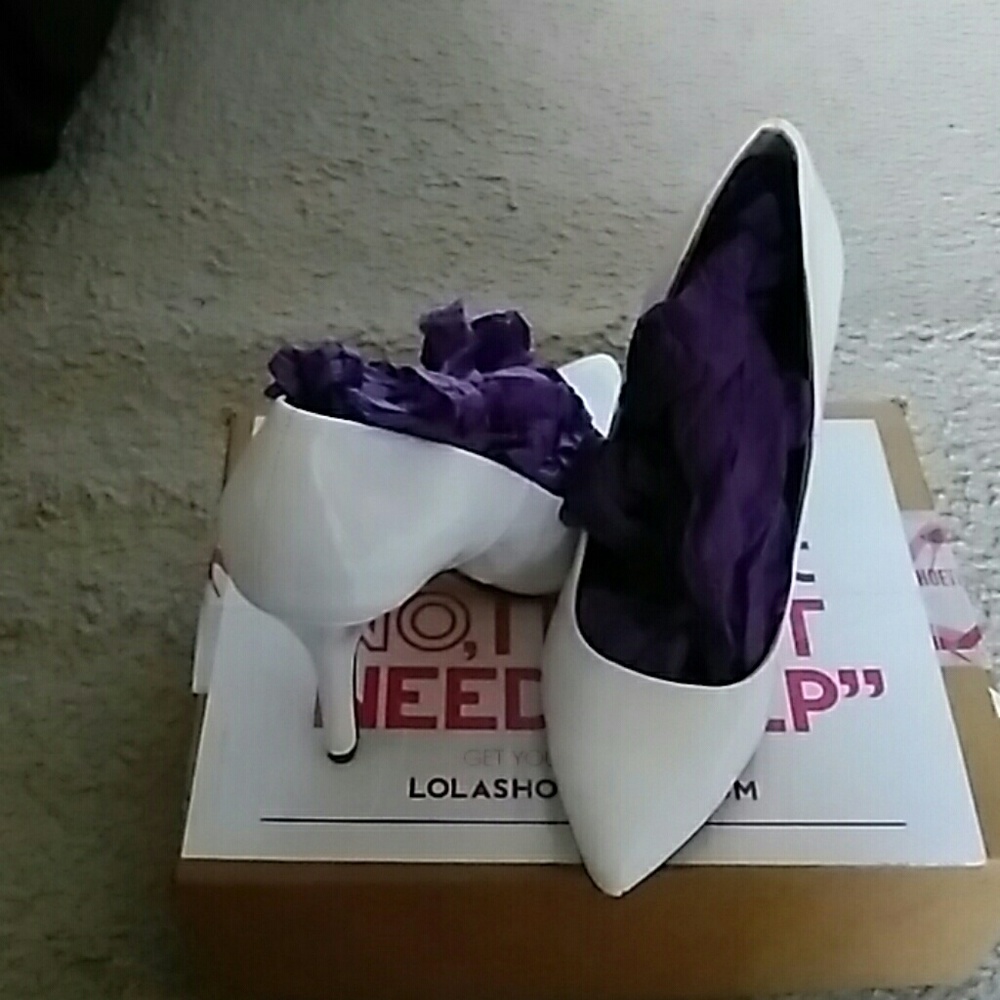 Shoes - Picture 3 of 3