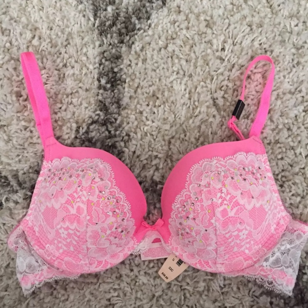 Victoria's Secret Dream Angels Bra 32C NWT