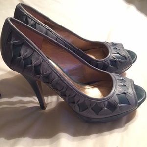 Sale!!! NIB BCBG pumps