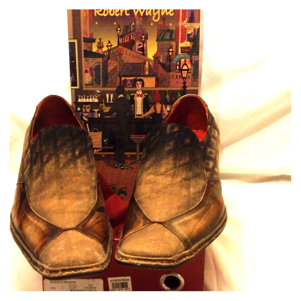 Tan - Denim - Distressed Robert Wayne shoes