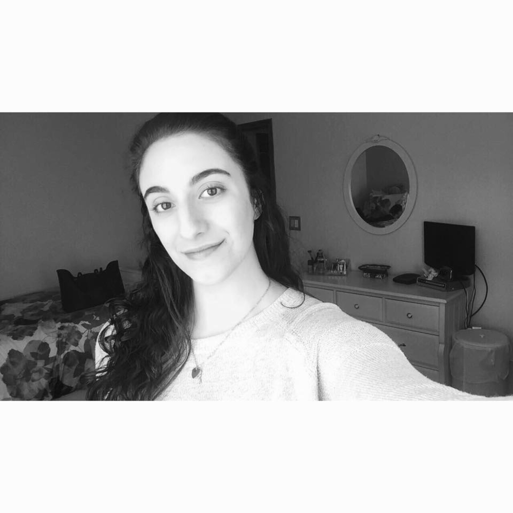 Meet your Posher, Alyssa