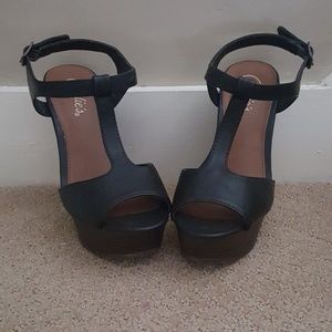 Never worn platform candies