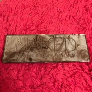 Urban Decay Naked smoky pallet