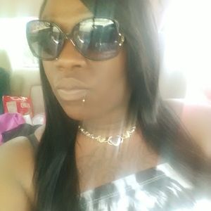 Meet your Posher, Dianne