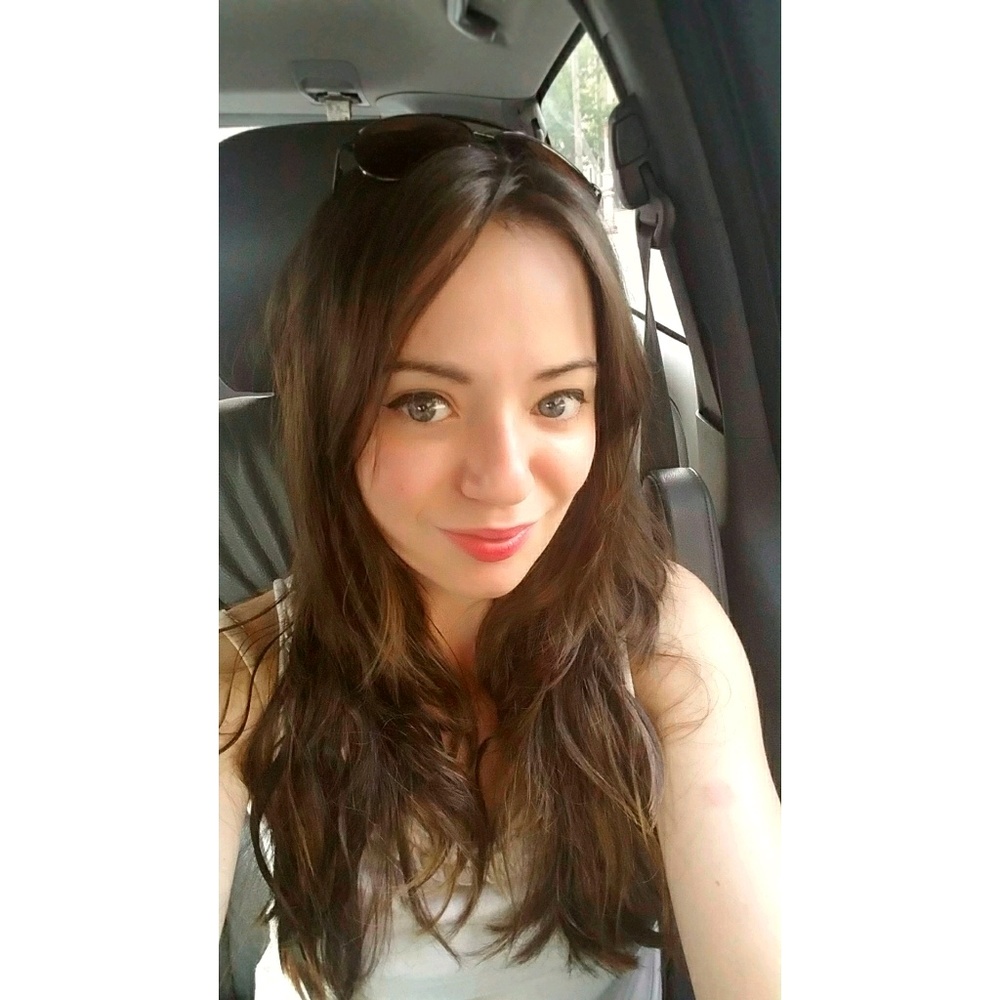 Meet your Posher, Anca
