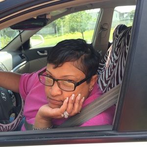 Meet your Posher, Janda