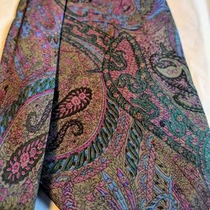 VINTAGE 100% Silk  SELLINI Paisley Tie