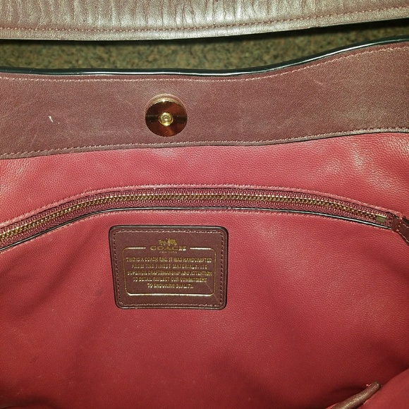 A gift from ex boyfriend - Picture 3 of 4