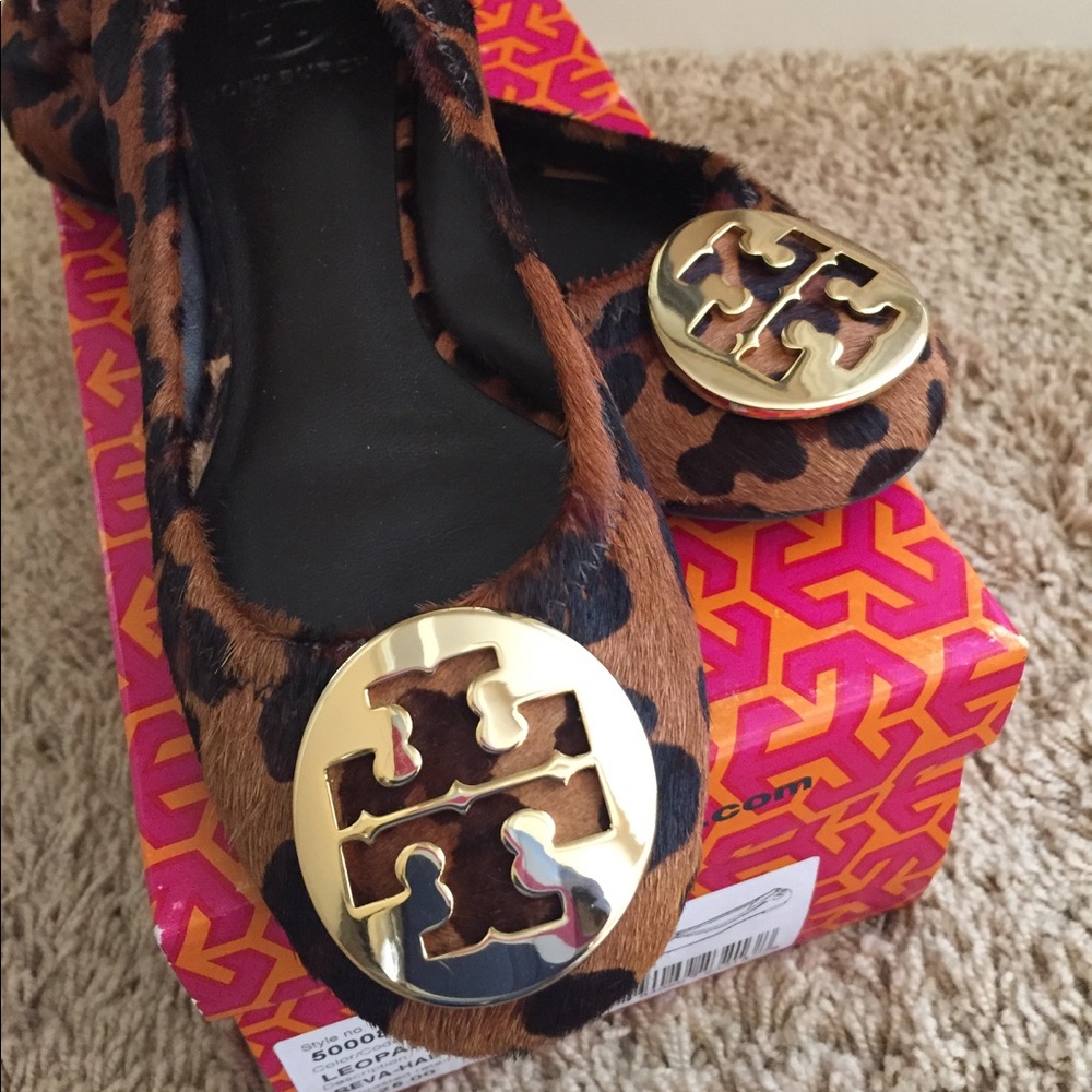 Tory Burch Reva Leopard Haircalf