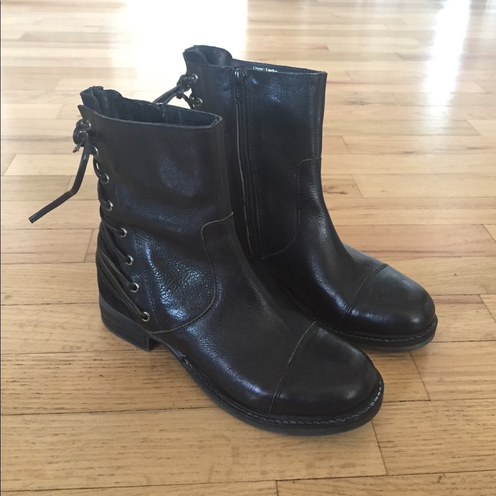 Black Leather Boots