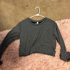 Lululemon crop top