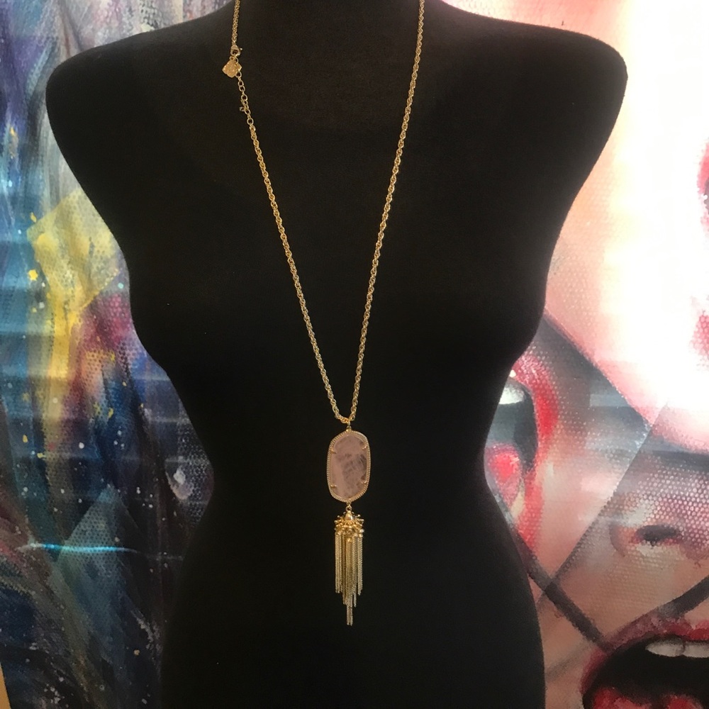 Kendra Scott necklace!
