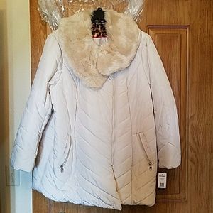 NWT Beige winter coat 2x