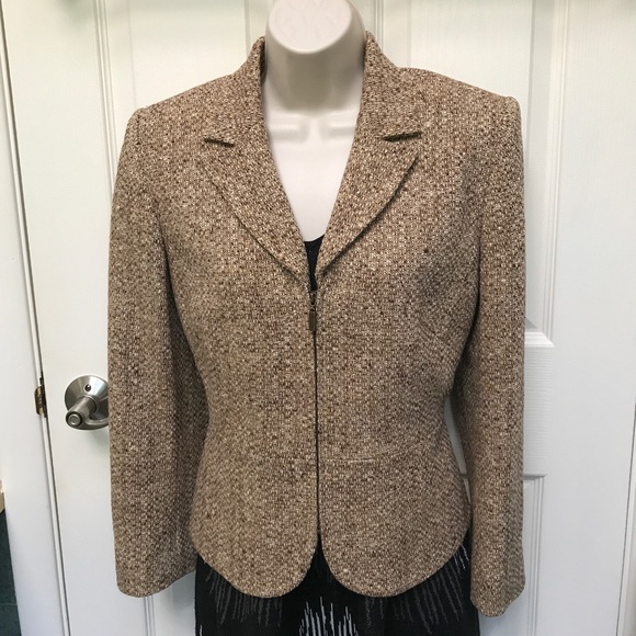 Textured blazer with zipper. - Picture 1 of 7