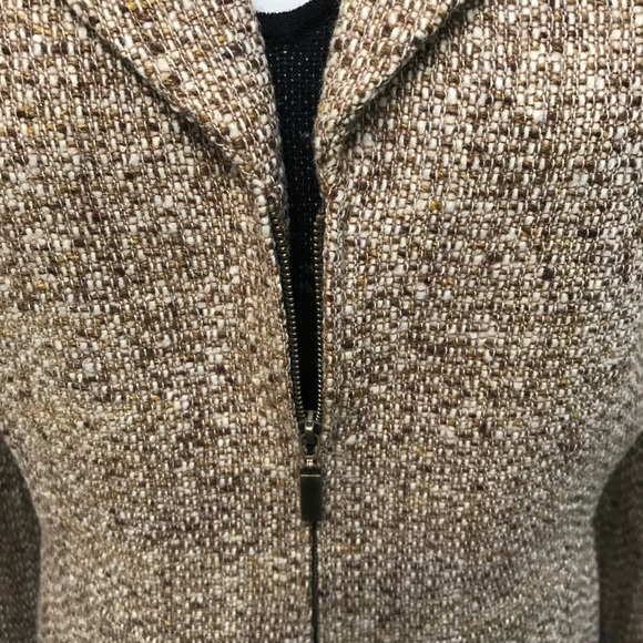 Textured blazer with zipper. - Picture 2 of 7