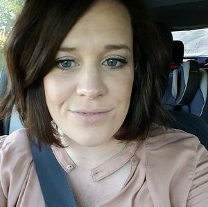 Meet your Posher, Anne