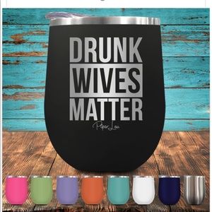 Meet your Posher, Pauline