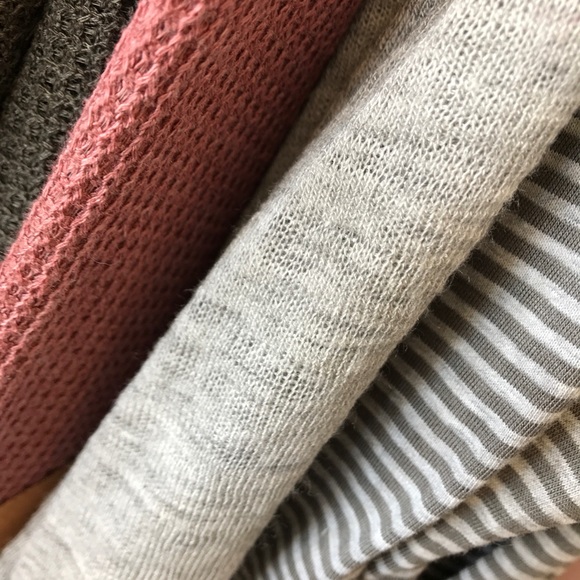 LAST • size • L - Picture 3 of 3