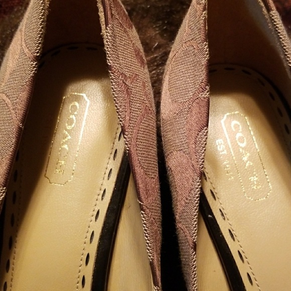Coach Shoe - Picture 4 of 4