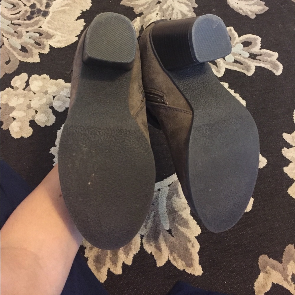 Suede booties - Picture 4 of 5
