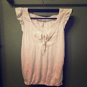 Girls white Aeropostale shirt