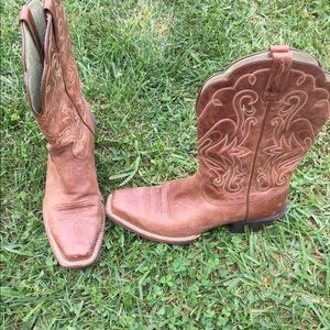 Women's Ariat Cowboy Boots