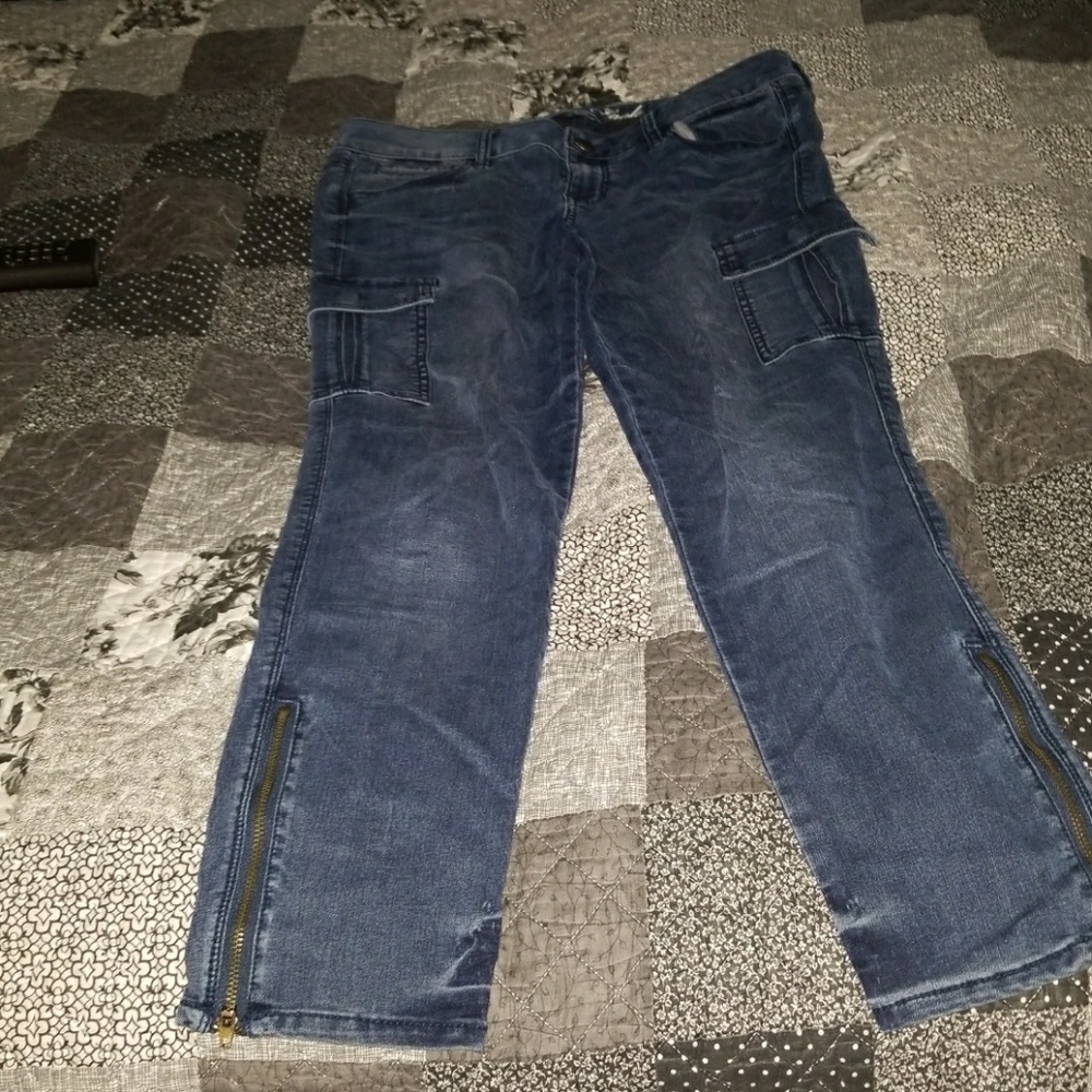 Ankle jeans