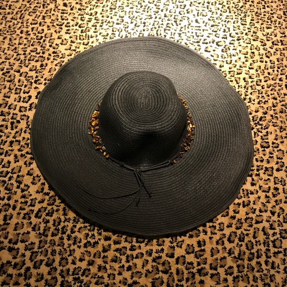 Vivo Black floppy Raffia hat - Picture 3 of 5