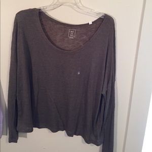 NWT olive green LS shirt. Size med