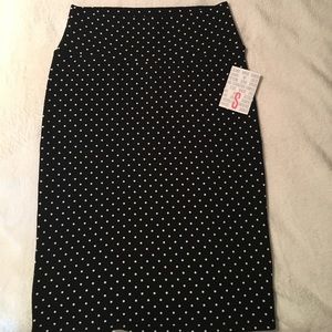 Lularoe UNICORN, black and white polka dot Cassie