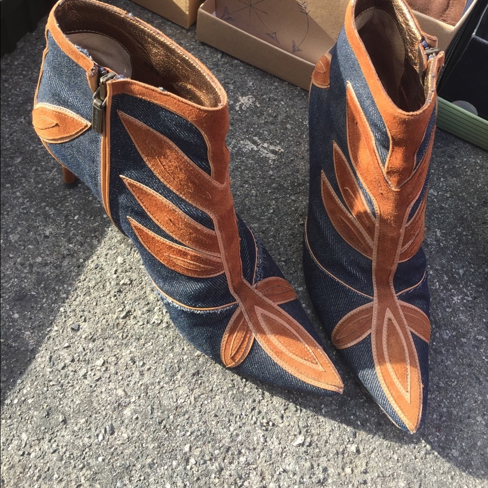 Dolce & Gabbana short boots