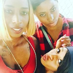 Meet your Posher, Monique