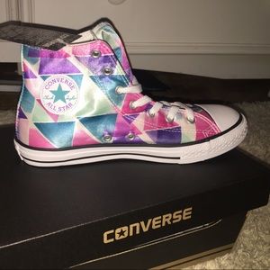 High top Geo satin converse