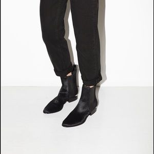 Alexander Wang Anouk Boots Black. Iconic heel